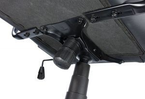 Talius Silla Gaming Cobra - Reposabrazos Fijos - Inclinación Ajustable 3º/18º - Mecanismo Butterfly - Ruedas de Nylon - Pistón de Gas Clase 4 - Base Aluminio - Peso Max. 130kg - Color Negro/Amarillo - Imagen 4