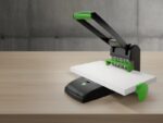 Novus B 2200 re+new Perforadora para Gruesos - Fabricado con Plastico Reciclado - Hasta 200 Hojas - Perforacion de 2 o 4 Agujeros - Imagen 4