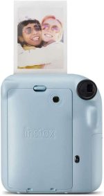 Fujifilm Pack Best Memories Instax Mini 12 Pastel Blue Camara Instantanea + Film Instax Mini 10ud. + 3 Portafotos - Tamaño de Imagen 62x46mm - Flash Auto - Exposicion Automatica - Mini Espejo para Selfies - Modo Primer Plano - Imagen 4