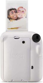 Fujifilm Pack Best Memories Instax Mini 12 Clay White Camara Instantanea + Film Instax Mini 10ud. + 3 Portafotos - Tamaño de Imagen 62x46mm - Flash Auto - Exposicion Automatica - Mini Espejo para Selfies - Modo Primer Plano - Imagen 4