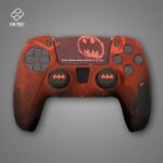 FR-TEC Pack Oficial de Batman Funda de Silicona + Grips para Joysticks para Dualsense - Diseño Inspirado en Comics - Sticker para el Touchpad - Color Rojo - Imagen 2
