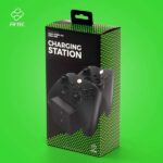 FR-TEC Estacion de Carga Dual Charging Station Compatible con Xbox Series X/S y Xbox One - Diseño Elegante - Funcionamiento Sencillo - Leds Indicadores de Carga - Incluye Baterias Recargables de 1200Mah y Tapas de Bateria - Color Negro - Imagen 3