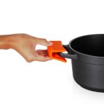 Orbegozo CDH 3020 - Cacerola de Aluminio Fundido Resistente - Versatilidad y Seguridad en la Cocina - Antiadherente y Apta para Todo Tipo de Fuegos - Tapa de Cristal Templado - 2.8L de Capacidad - Imagen 3
