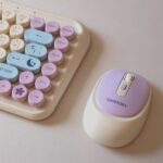 FR-TEC Tanooki Cozy Pack de Teclado Inalambrico Bluetooth y 2.4GHz + Raton Inalambrico Bluetooth y 2.4GHz 1600dpi, 3 Botones, Uso Ambidiestro - Pegatinas Incluidas - Colores Pastel - Imagen 3
